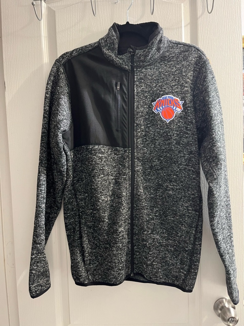 Antigua New York Knicks Gray Black Jacket Size S NBA Basketball EUC